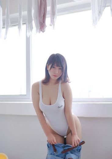 蜜雪冰城1元冰杯惹怒两拨打工人