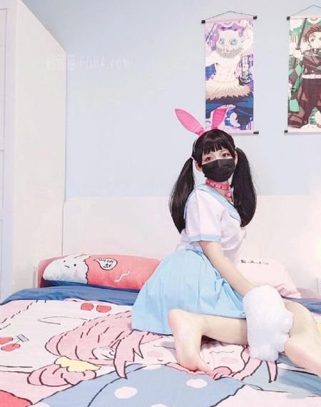 左邻右里