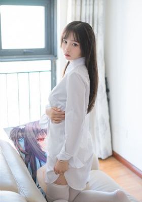 全红婵好像误入巨人国