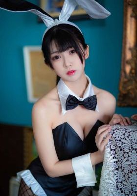 几度夕阳红